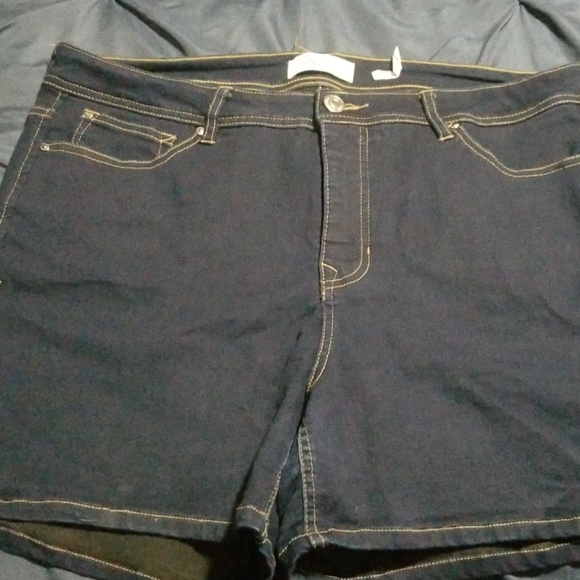 Angels Jeans Pants - Angels stretch jean shorts